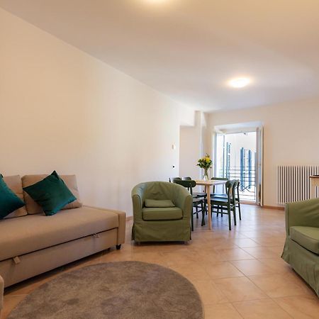 Porta Torre Como Apartment - By Relais Di Giada 外观 照片