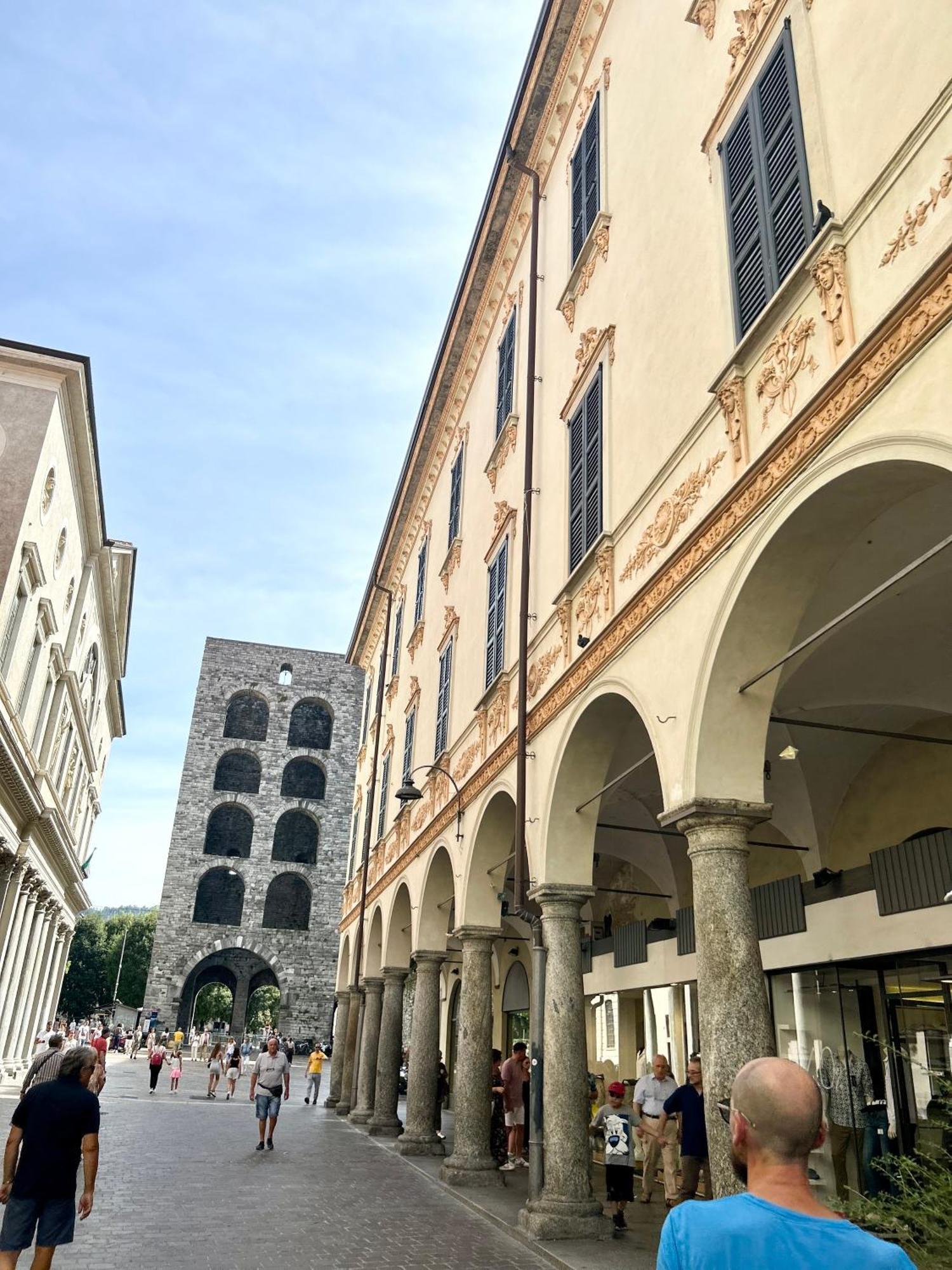 Porta Torre Como Apartment - By Relais Di Giada 外观 照片