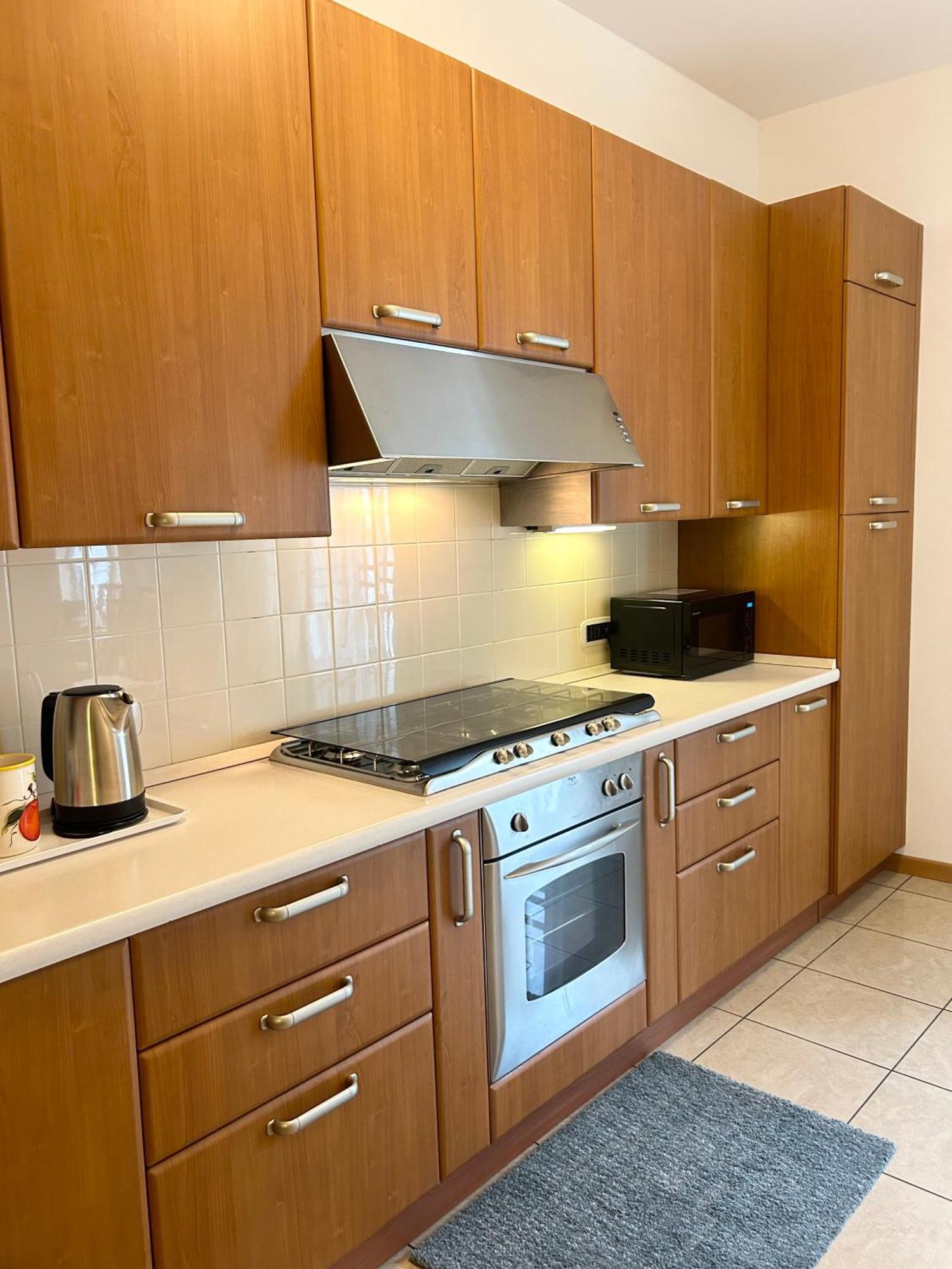 Porta Torre Como Apartment - By Relais Di Giada 外观 照片