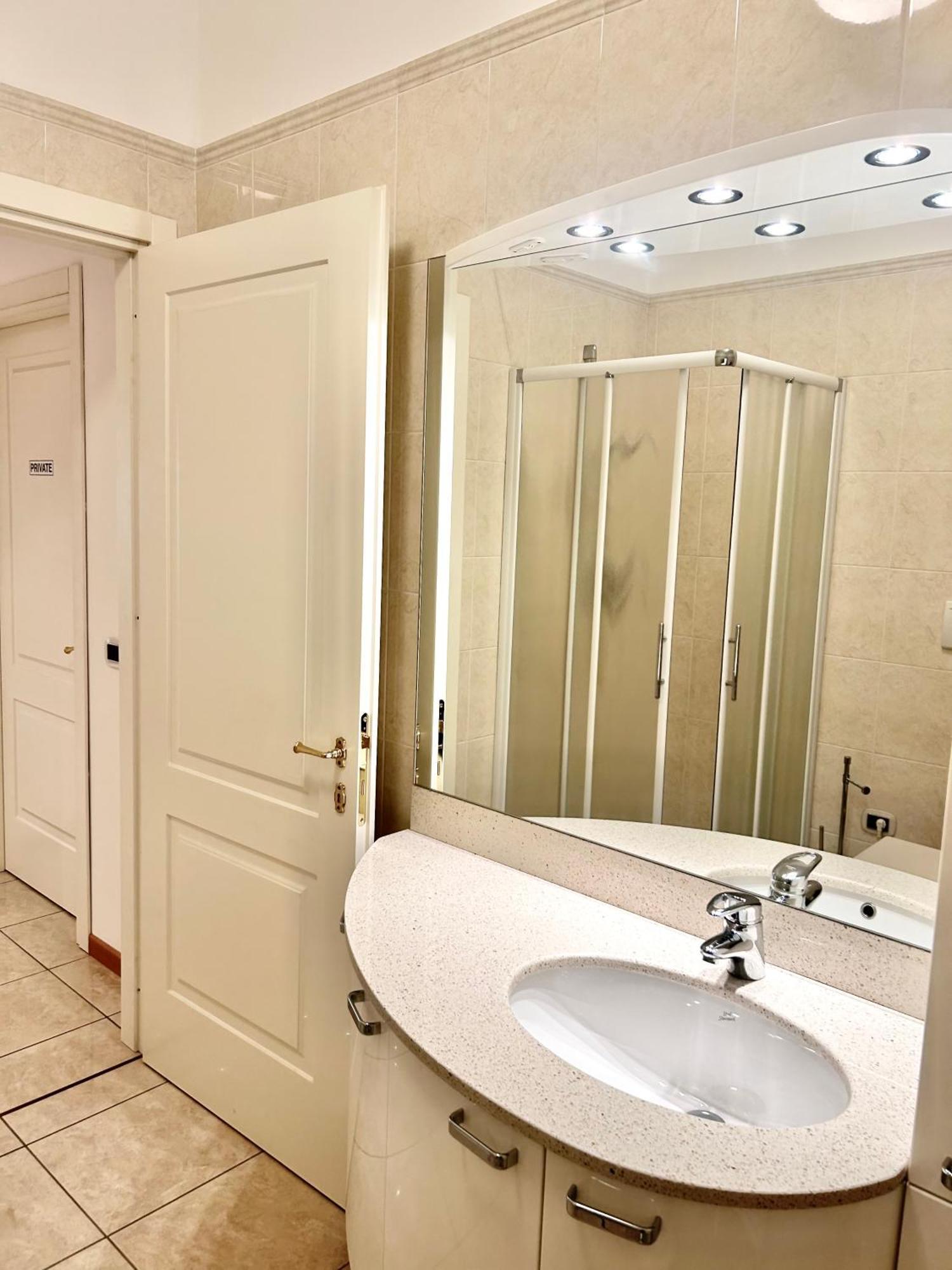 Porta Torre Como Apartment - By Relais Di Giada 外观 照片